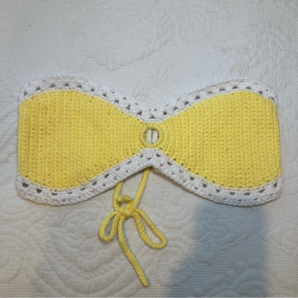 Crochet Butter Yellow Tube Top. M/L.